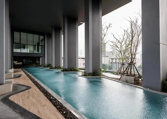 High Floor Luxury With Great Views Bangkok