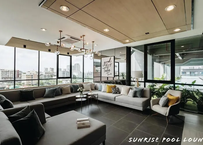 Apartment High Floor Luxury With Great Views *