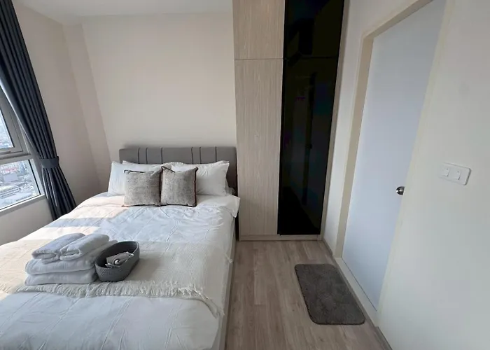 High Floor Luxury With Great Views * Bangkok